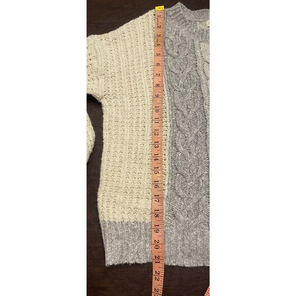 Anthropologie Sleeping on Snow Cable‎ Knit Sweater Cream & Gray Elbow Patches SM - Picture 4 of 8